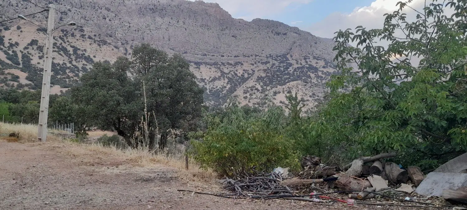 زمینی ۱۵کیلومتری یاسوج مسلط برتنگ گنجه ای جهت ویلا