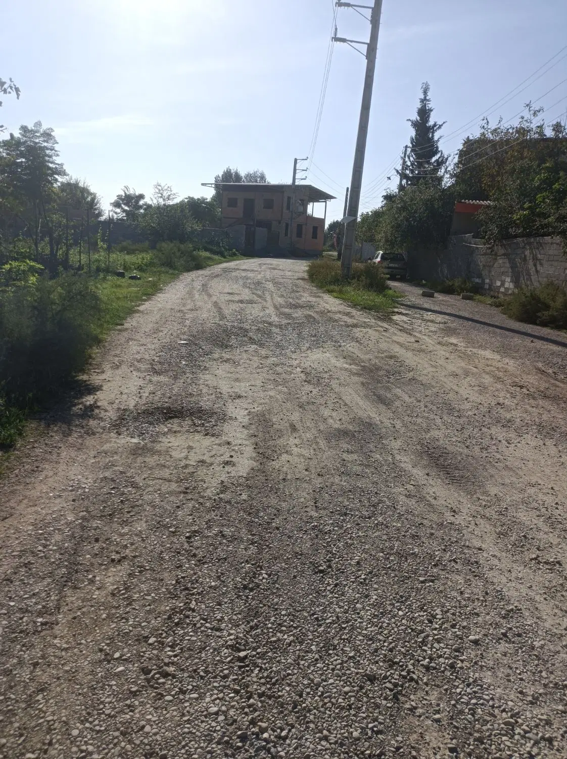 زمین درساری قراردارد