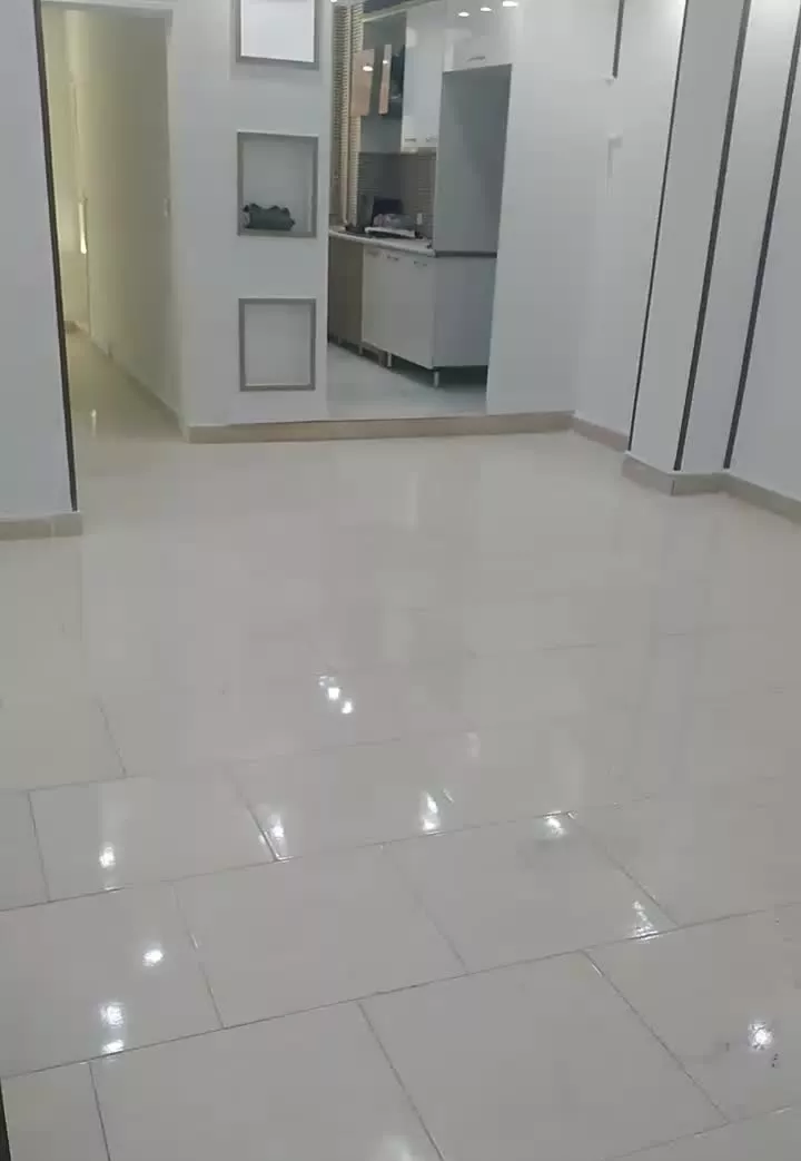 اپارتمان فروشی 55_5 فاز یک اندیشه