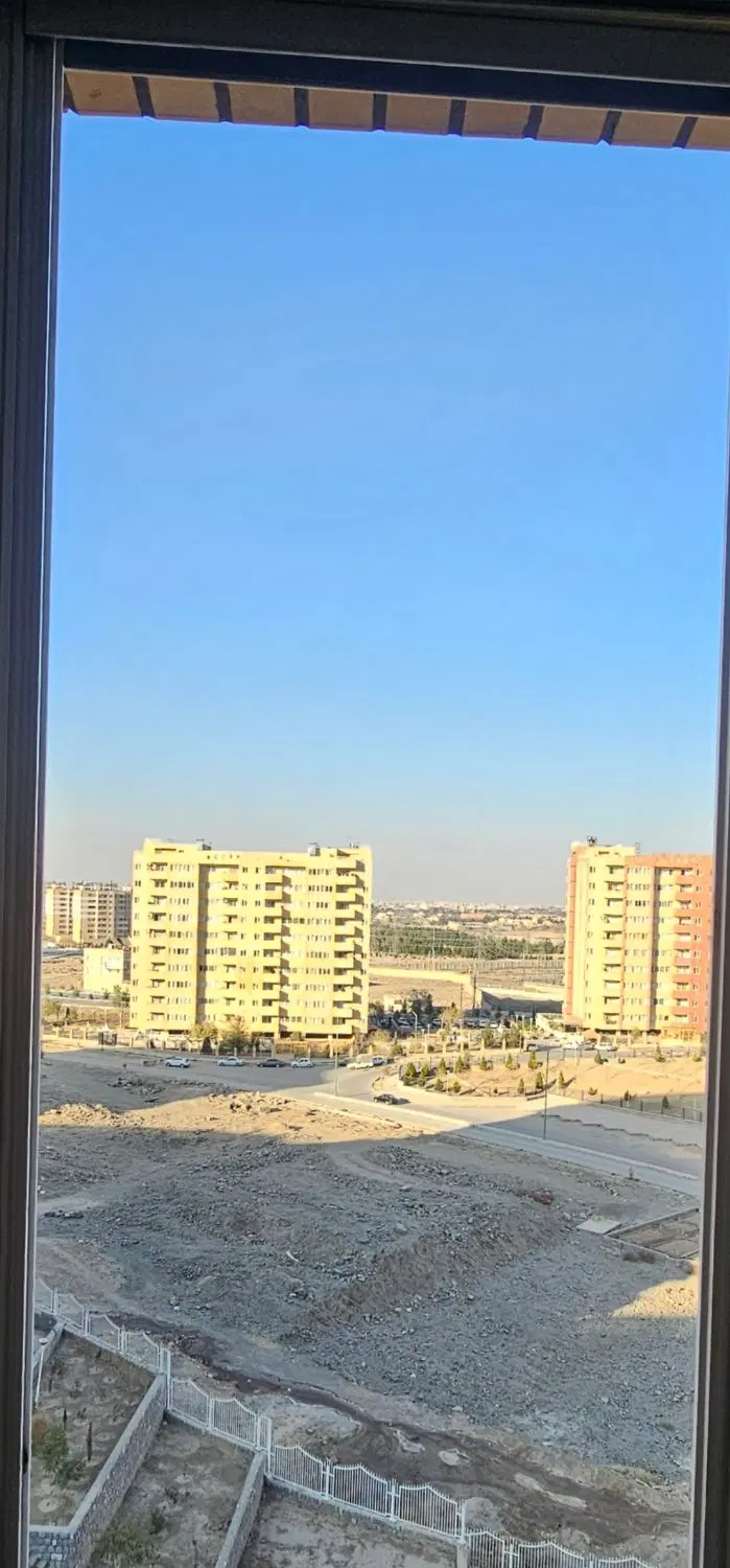 معاوضه واحد سه خوابه در کشوری