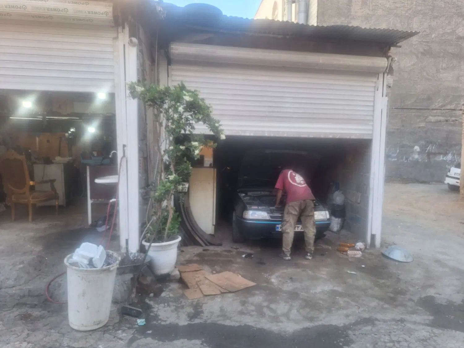 اجاره مغازه داخل گاراژ