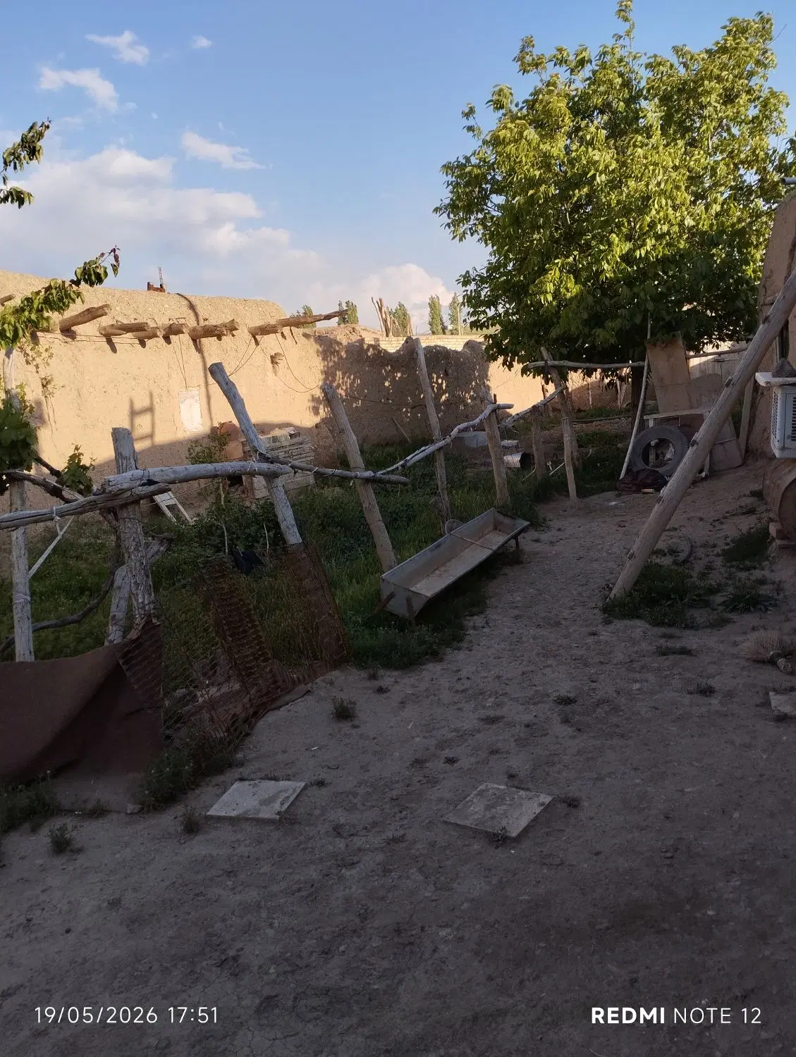 خانه ویلایی در روستای محسن آباد به فروش می رسد