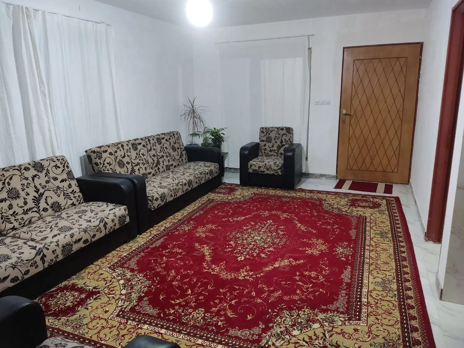 ویلا نوساز فروشی در اول جاده اسالم به خلخال