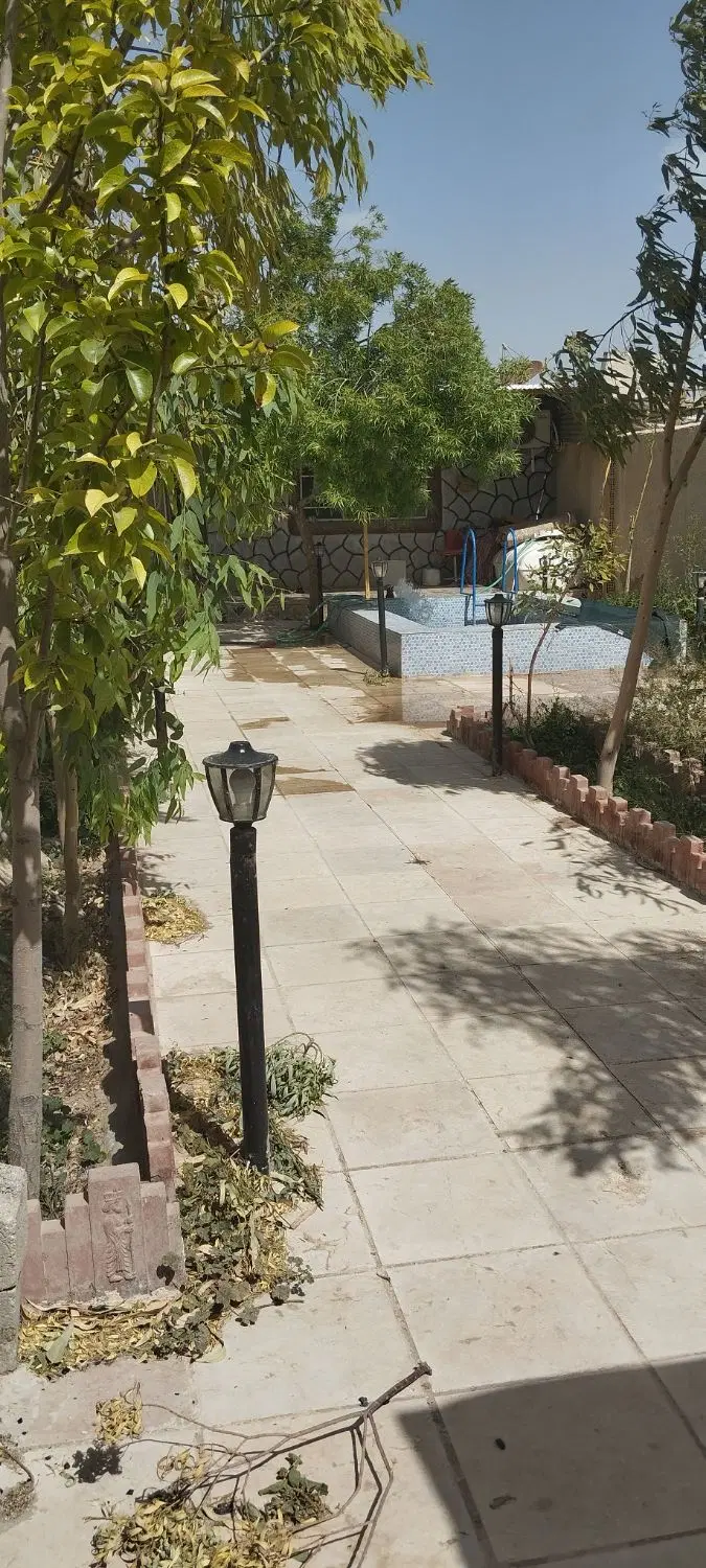 باغچه 300متری