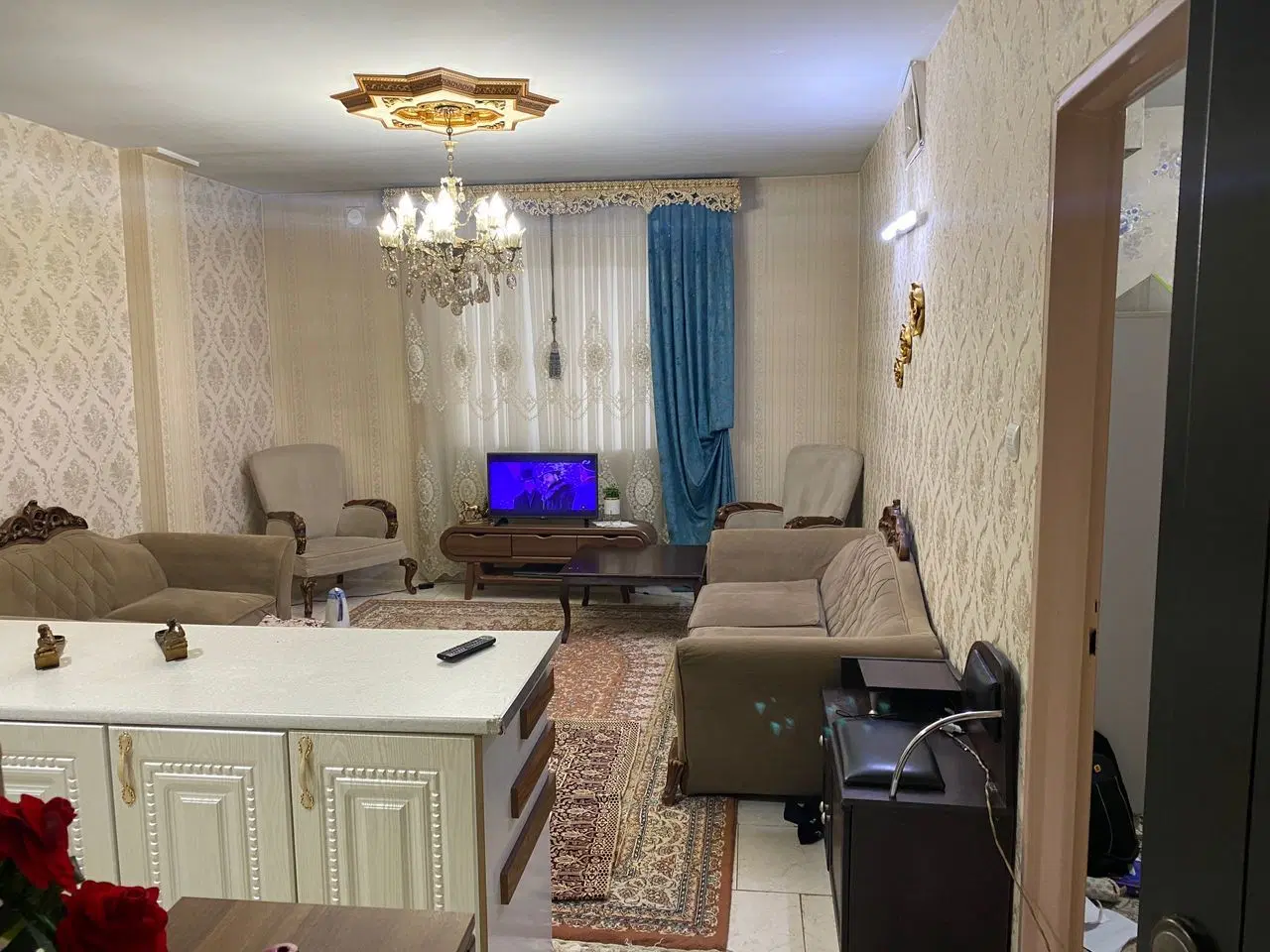 خانه در پوئینک