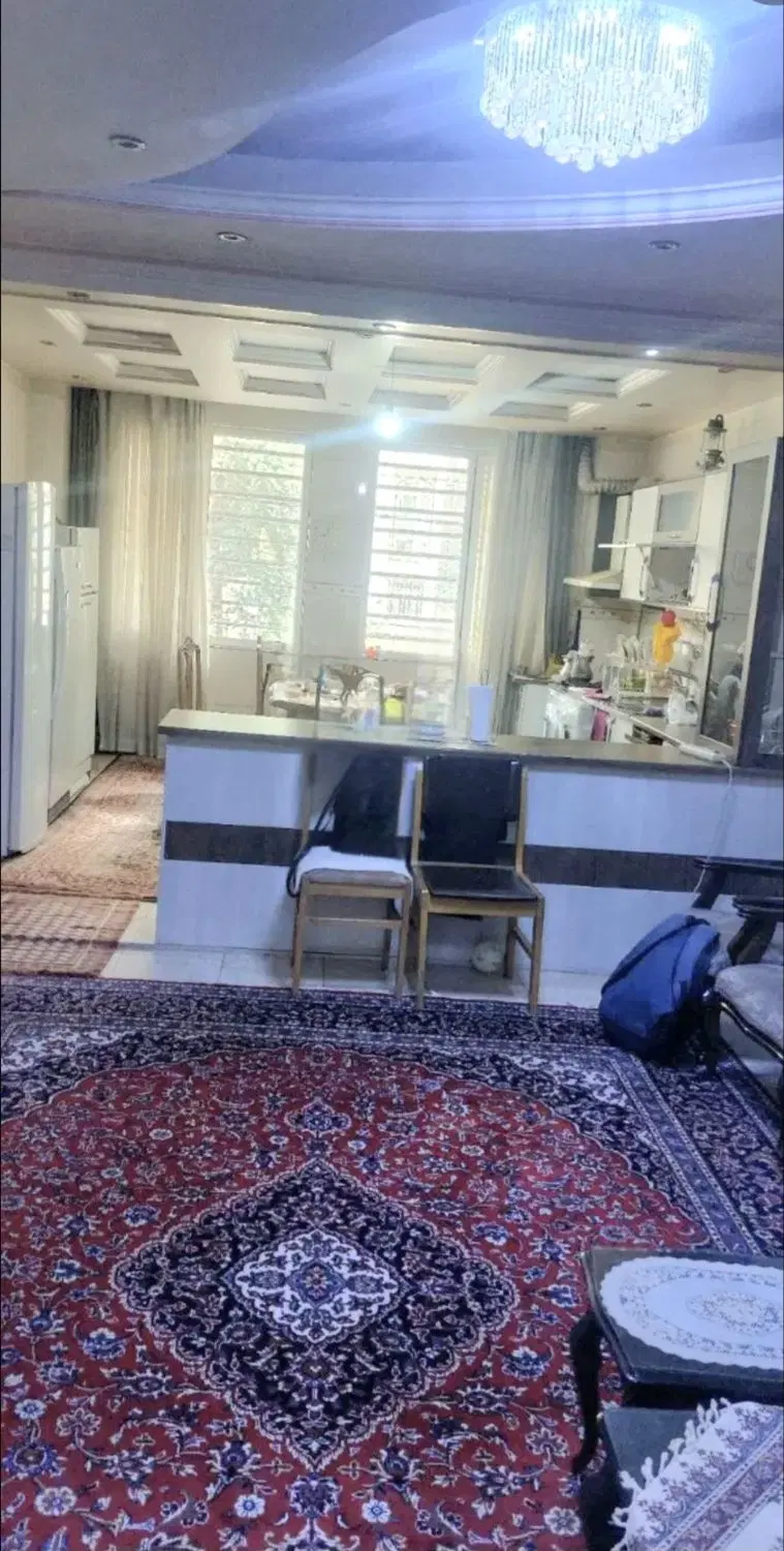 آپارتمان۱۰۷متری_خوش نقشه_فول_اردیبهشت شمالی