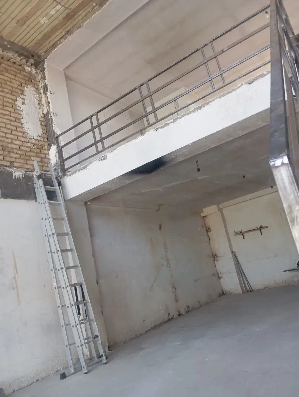 اجاره مغازه ۷۰ متری