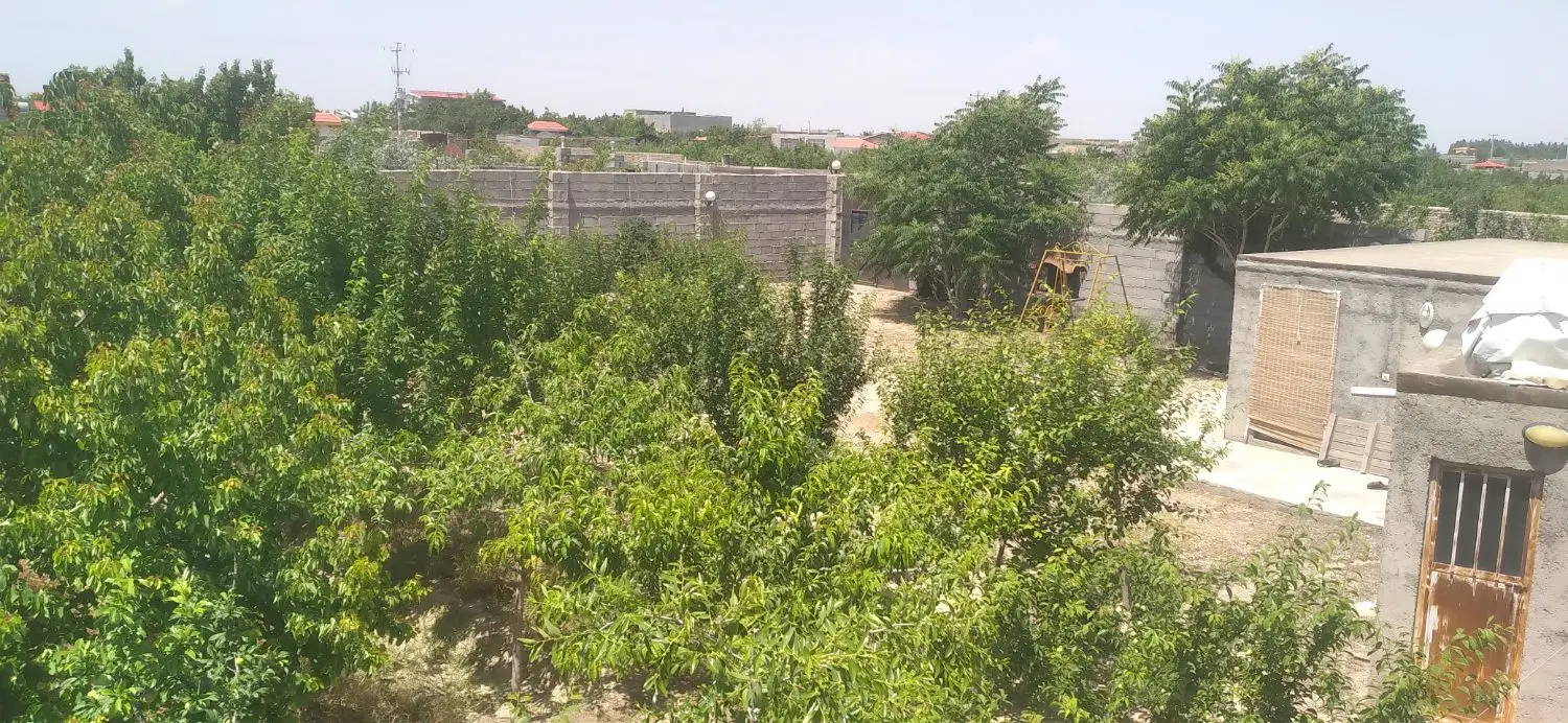 باغ ملکی ۷۰۰ متری