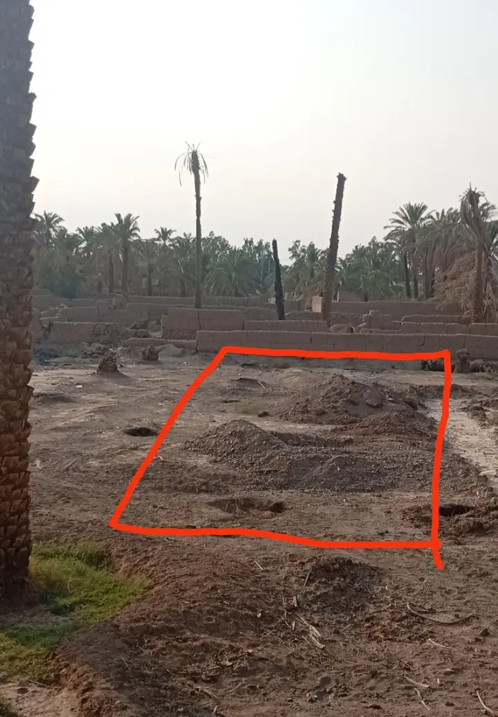 304متر زمین در بروات