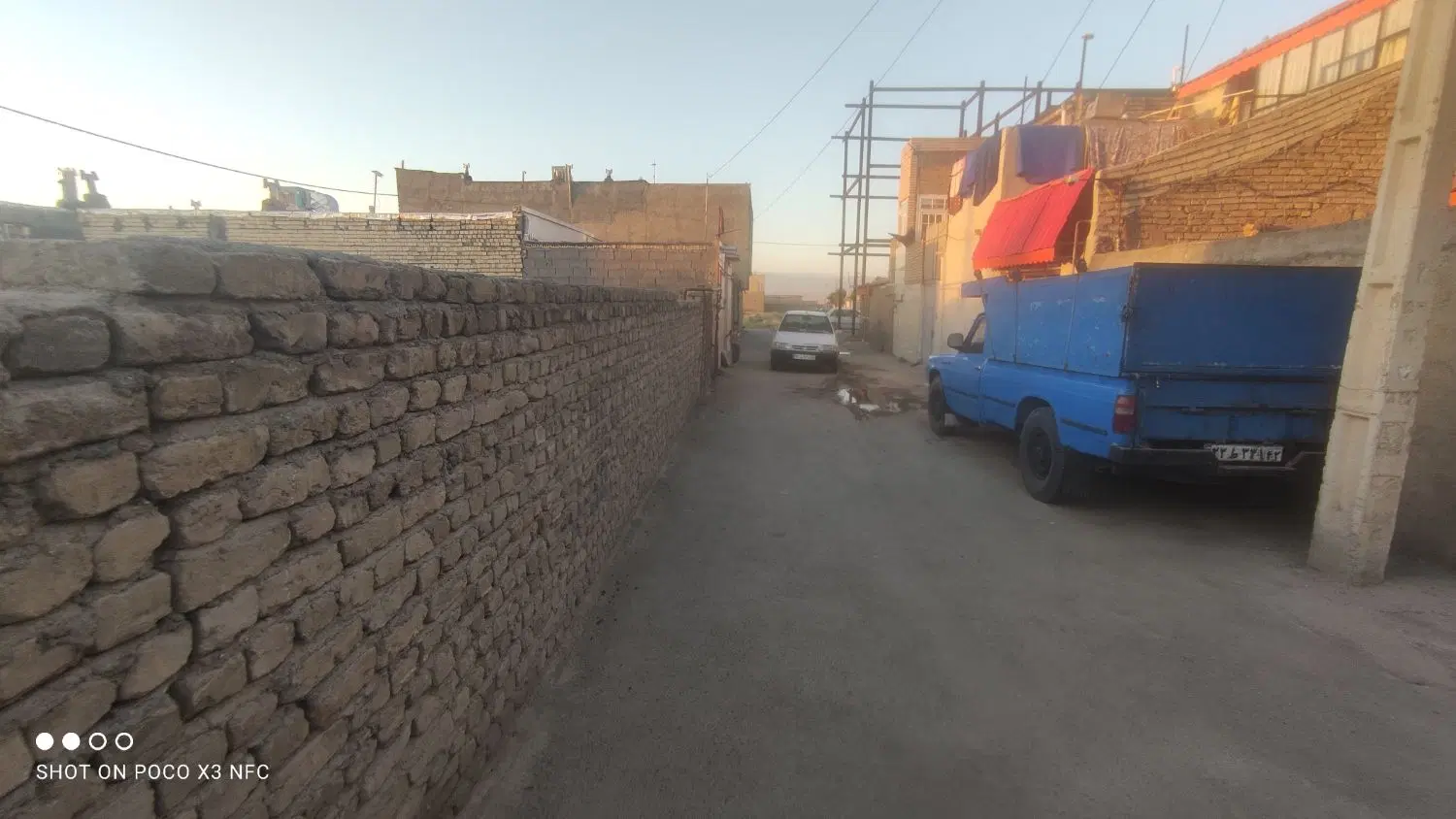 زمین فروشی