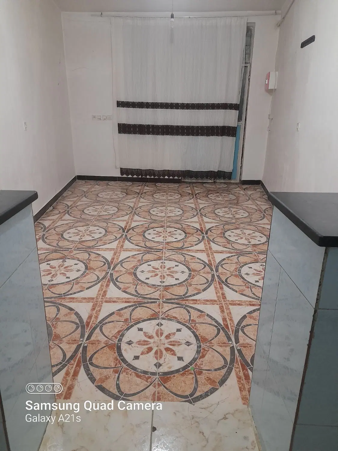 فروش مسکونی ۶۵ متر جمهوری