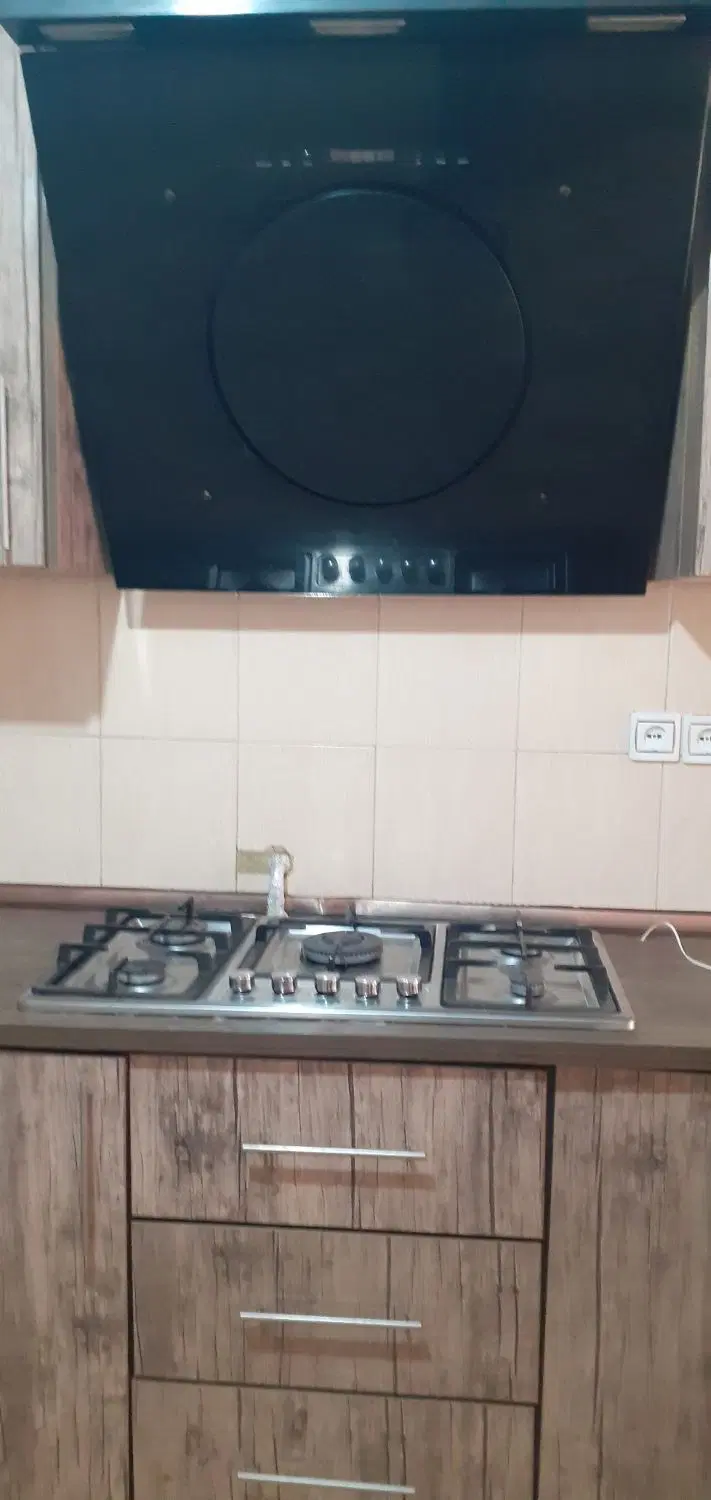 آپارتمان ۷۵ متری دو خوابه طبقه دوم