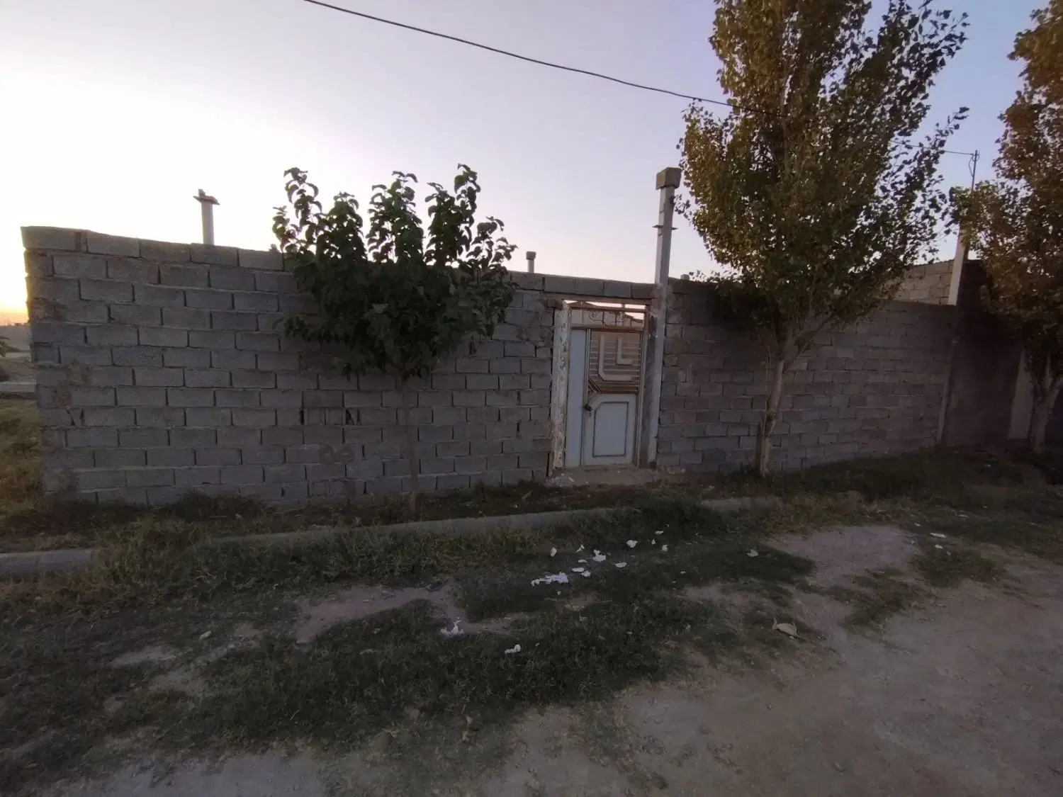200 متر حصار