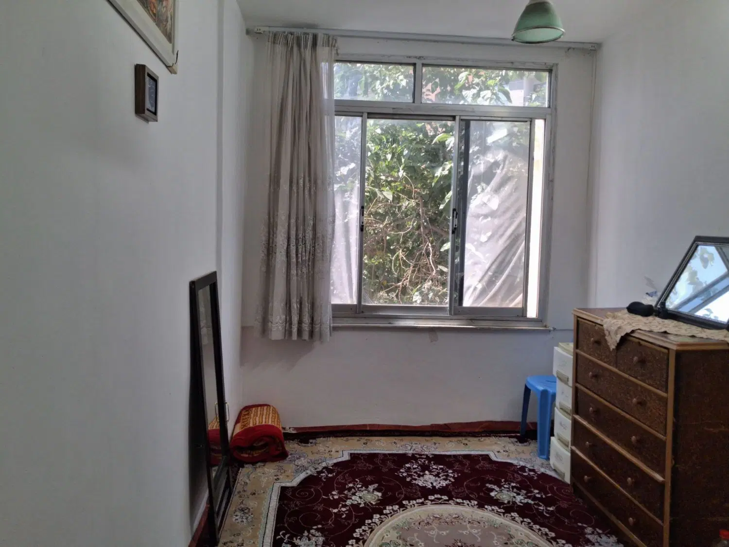 آپارتمان ۶۰ متری نمایشگاه حاشیه