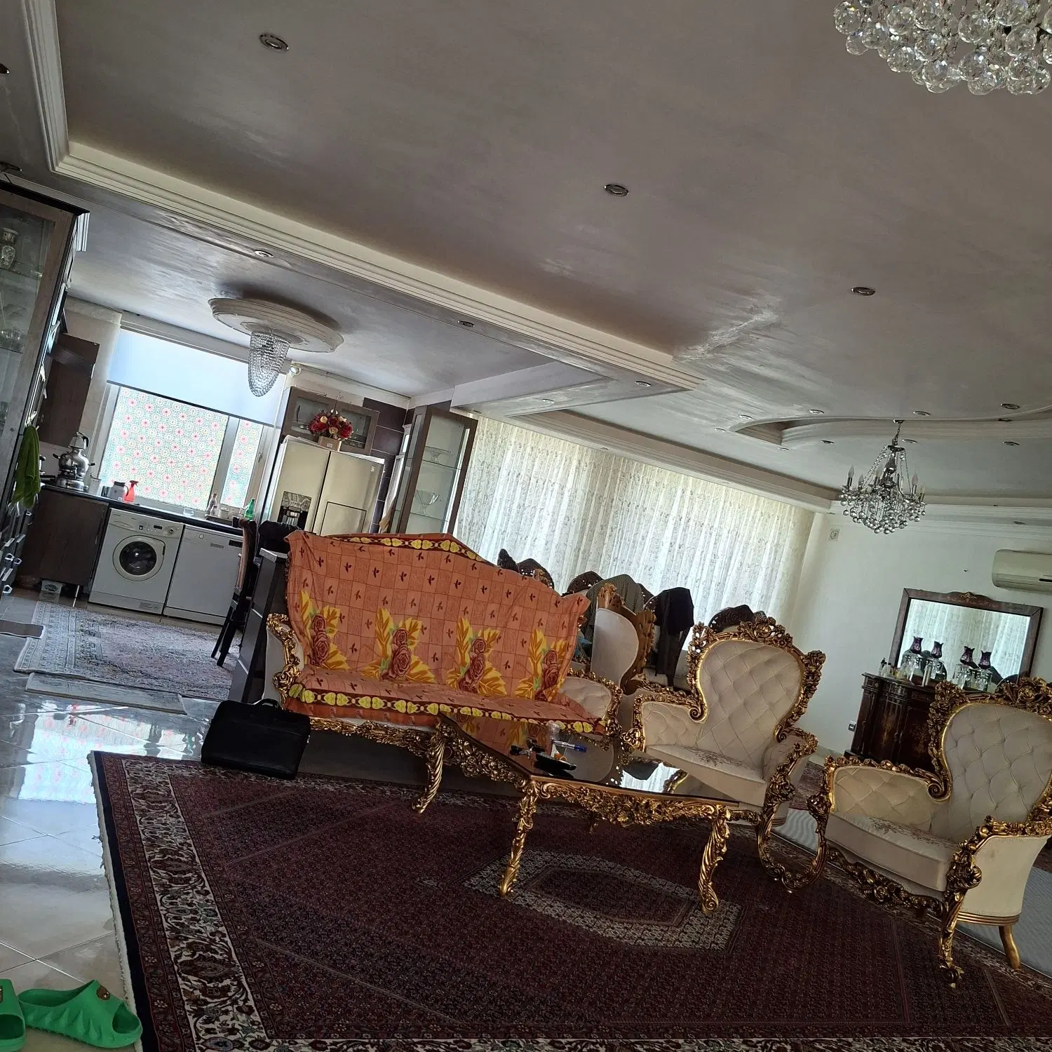 اجاره واحد ۳ خوابه ۱۸۰ متری