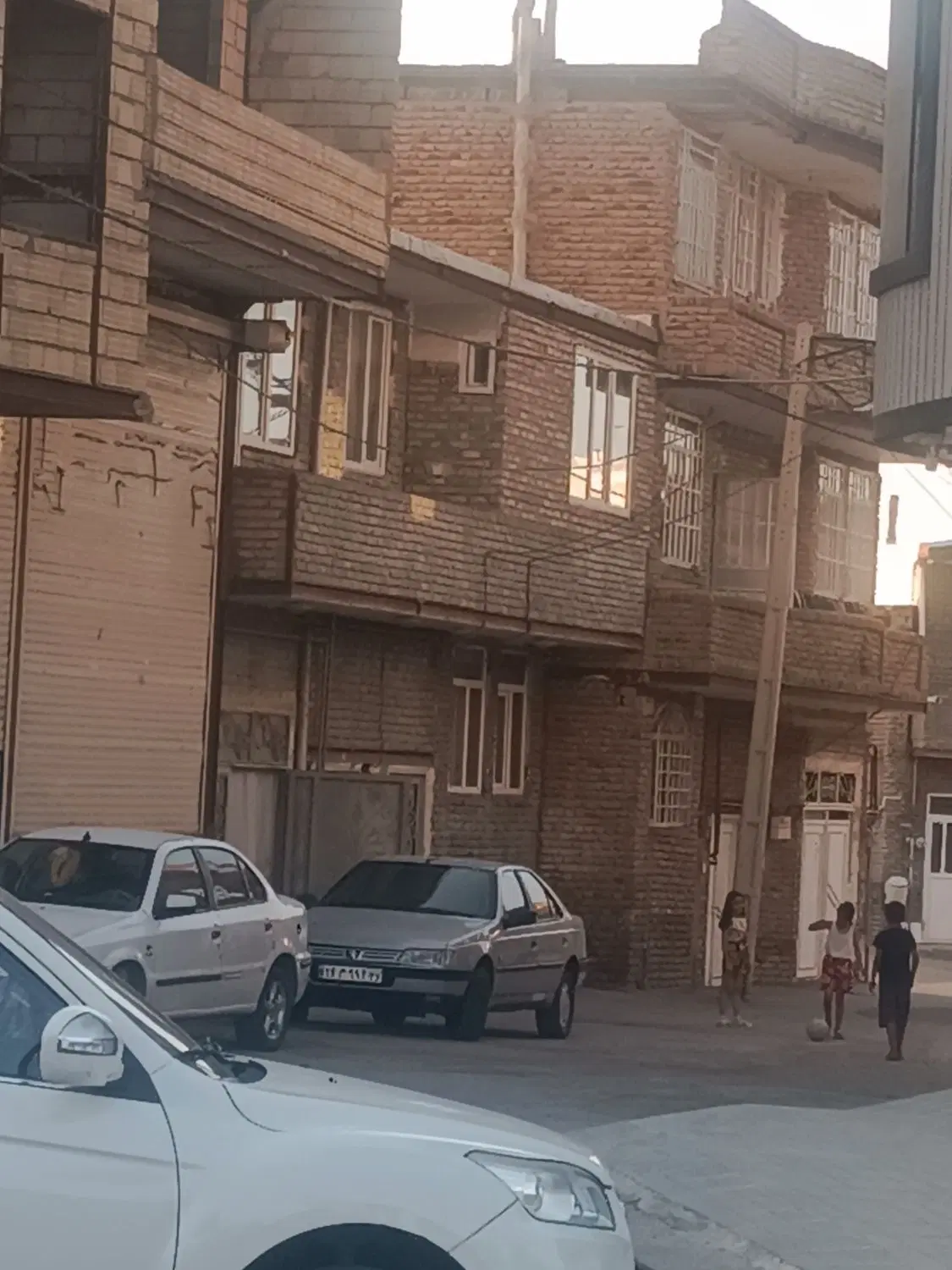 فروش ویلایی نقلی دو طبقه دوبلکس در خاقانی