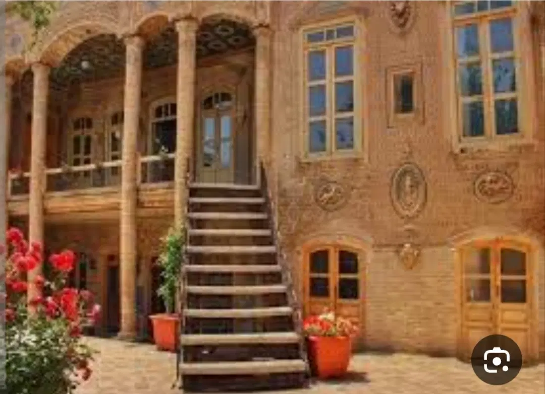 فروش خانه کلنگی در خیابان پیروزی