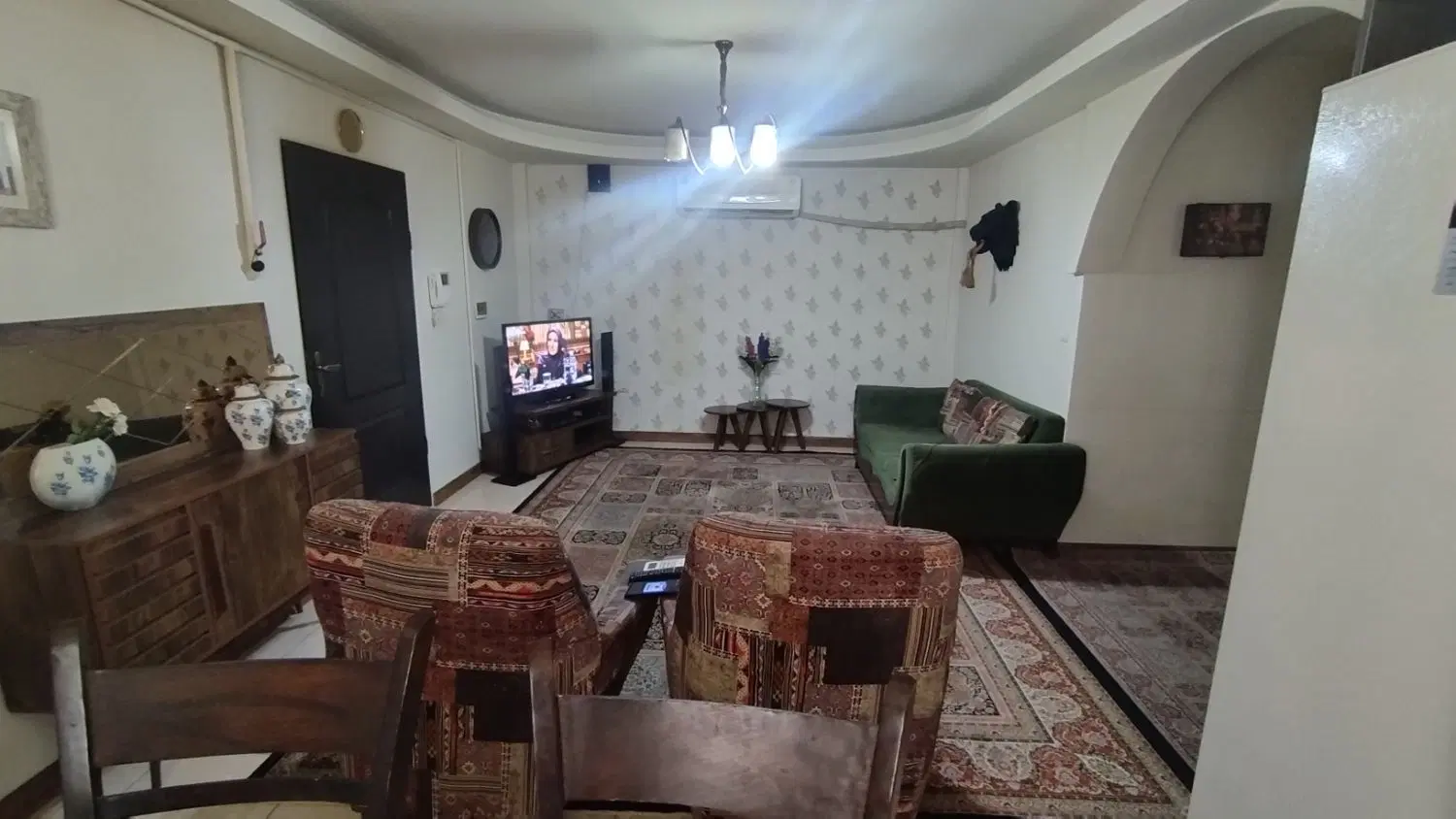 ۷۰متر خوش نقشه _ نزدیک ۴۵متری _ نورگیر