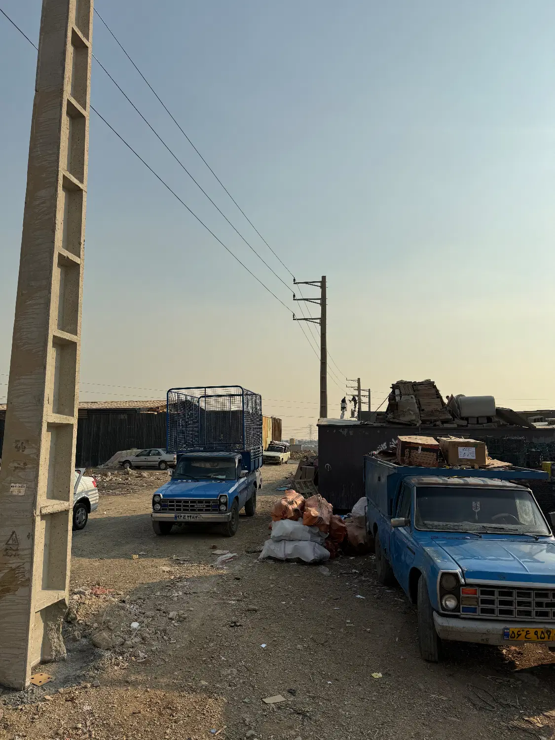 زمین ۲۰۰متری
