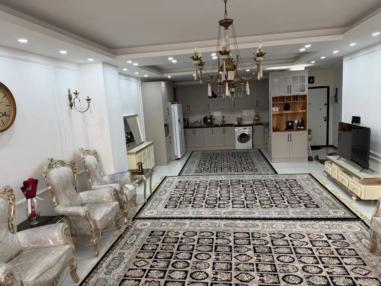 خونه ۱۱۱متری در سمت جمهوری