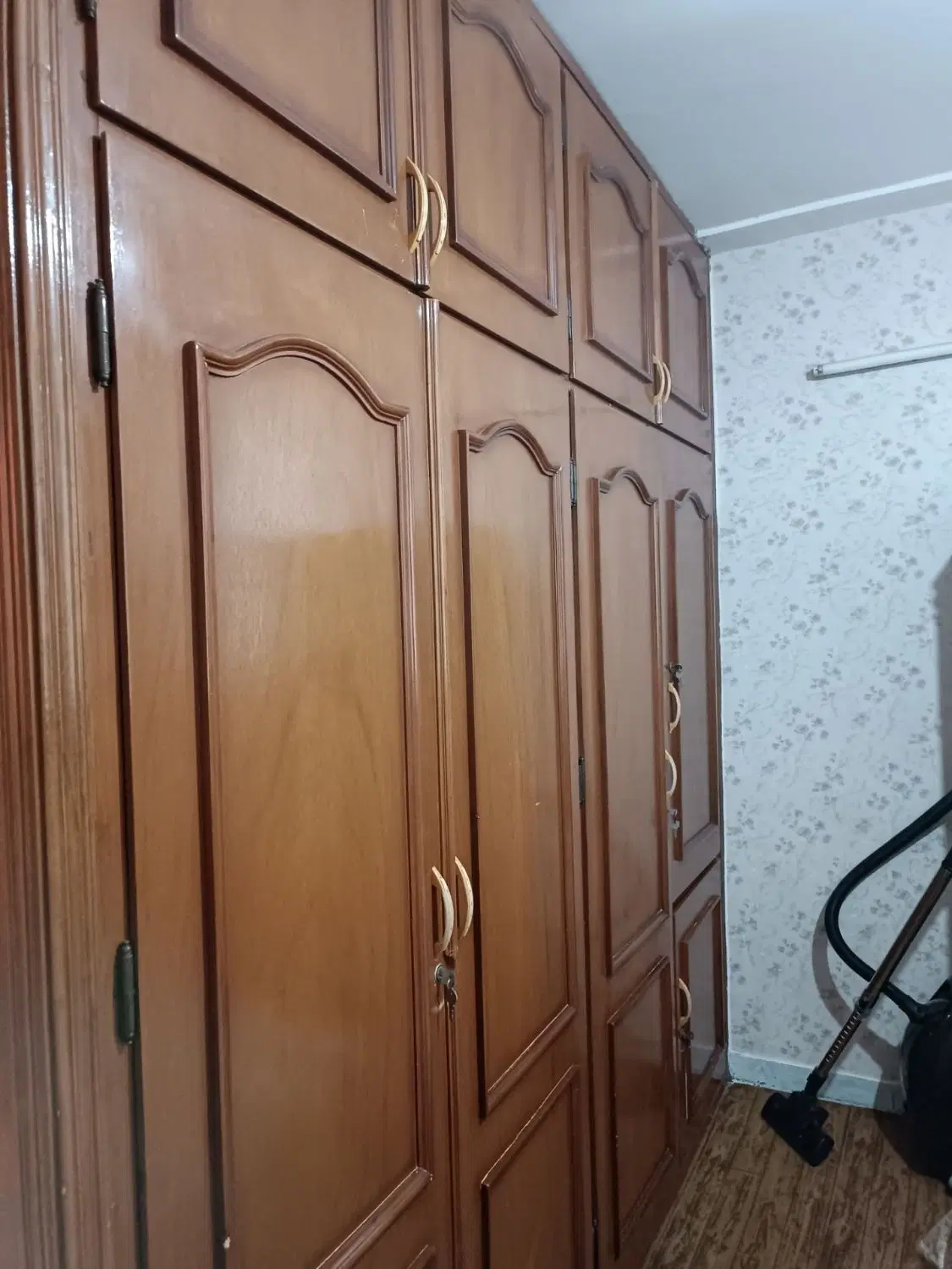 کارشناسان مجتمع نسترن