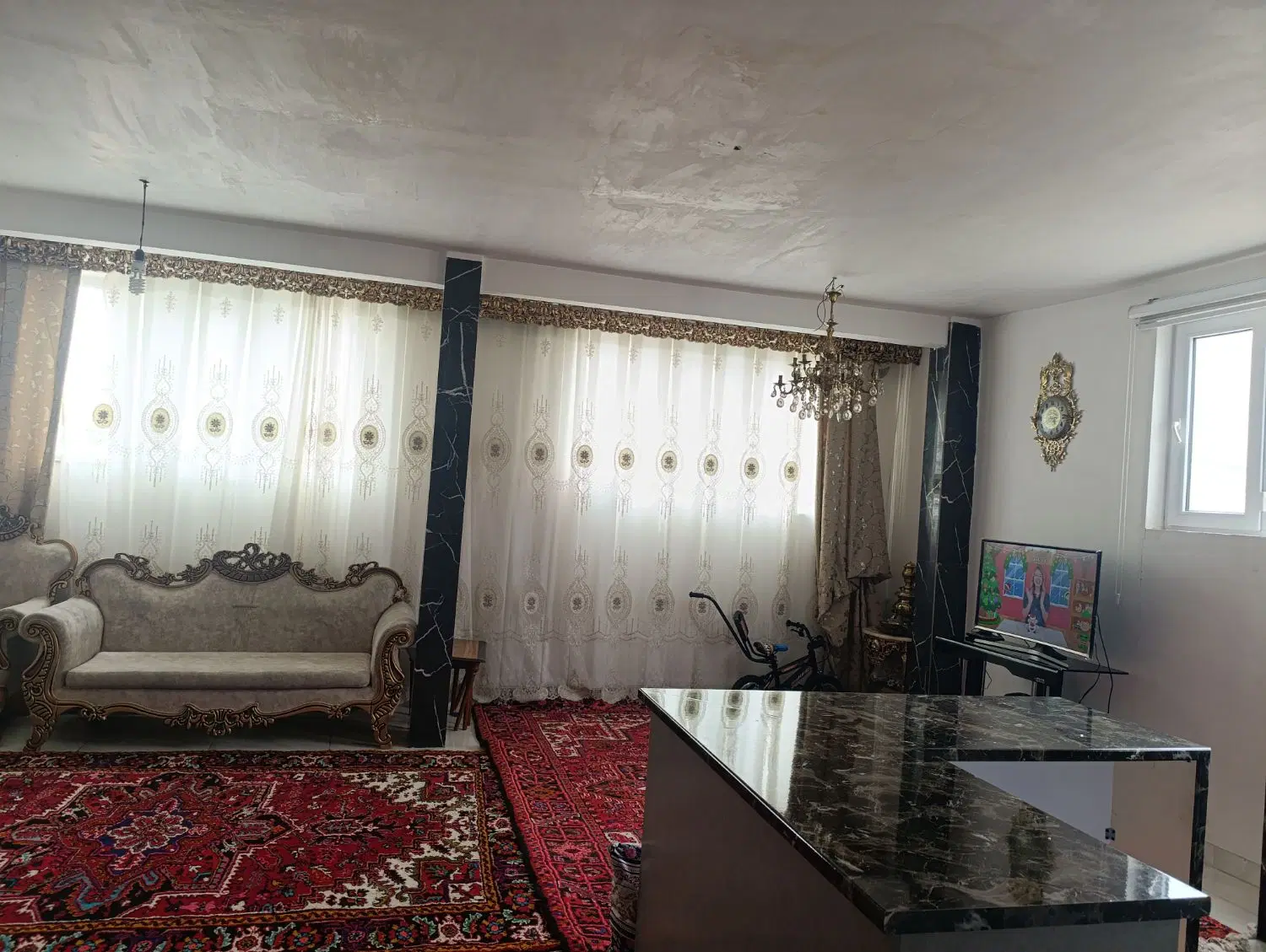 خانه دربستی دوطبقه ونیم  دراوغلی