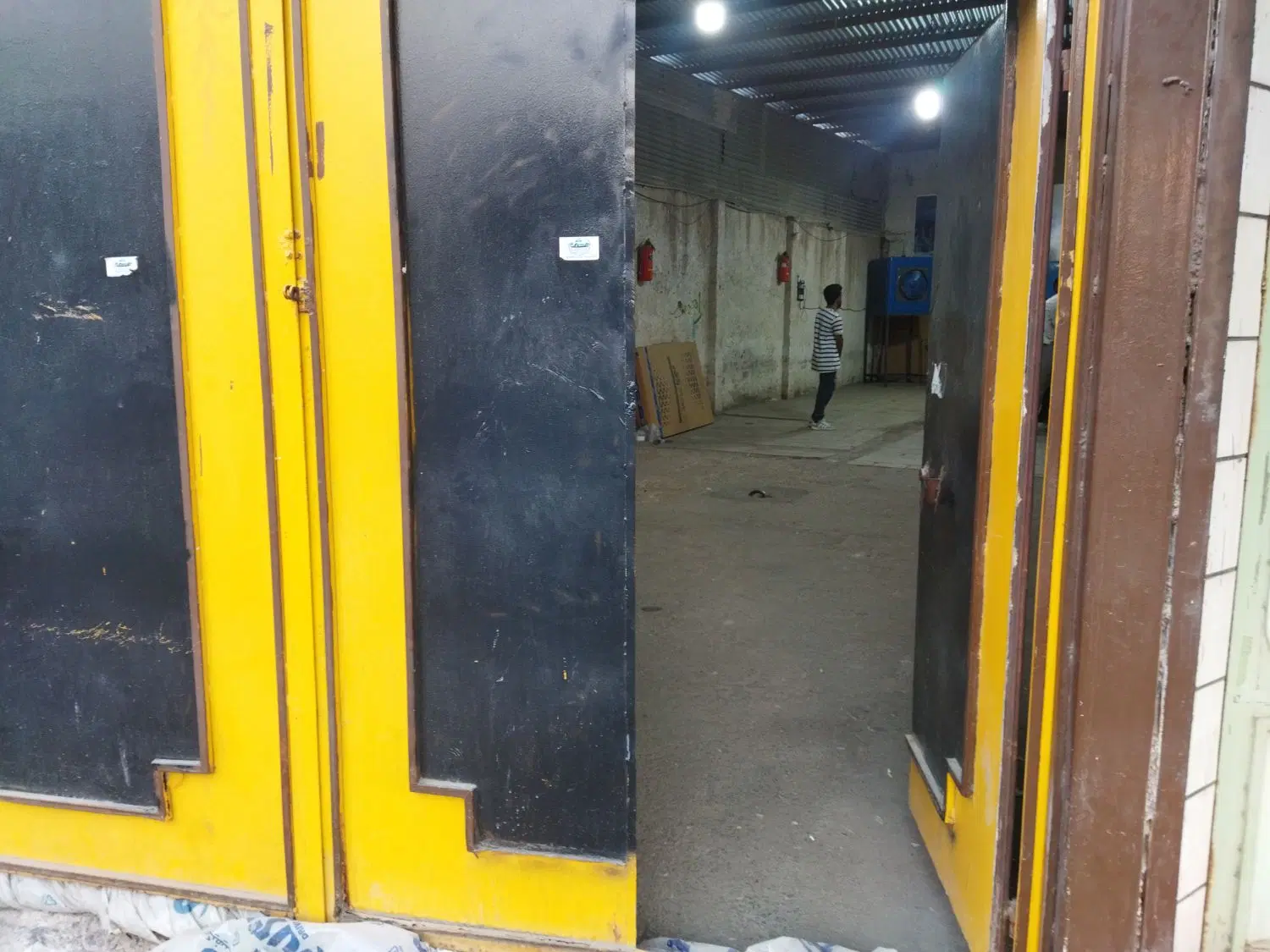 گاراژ ۱۳۰متری