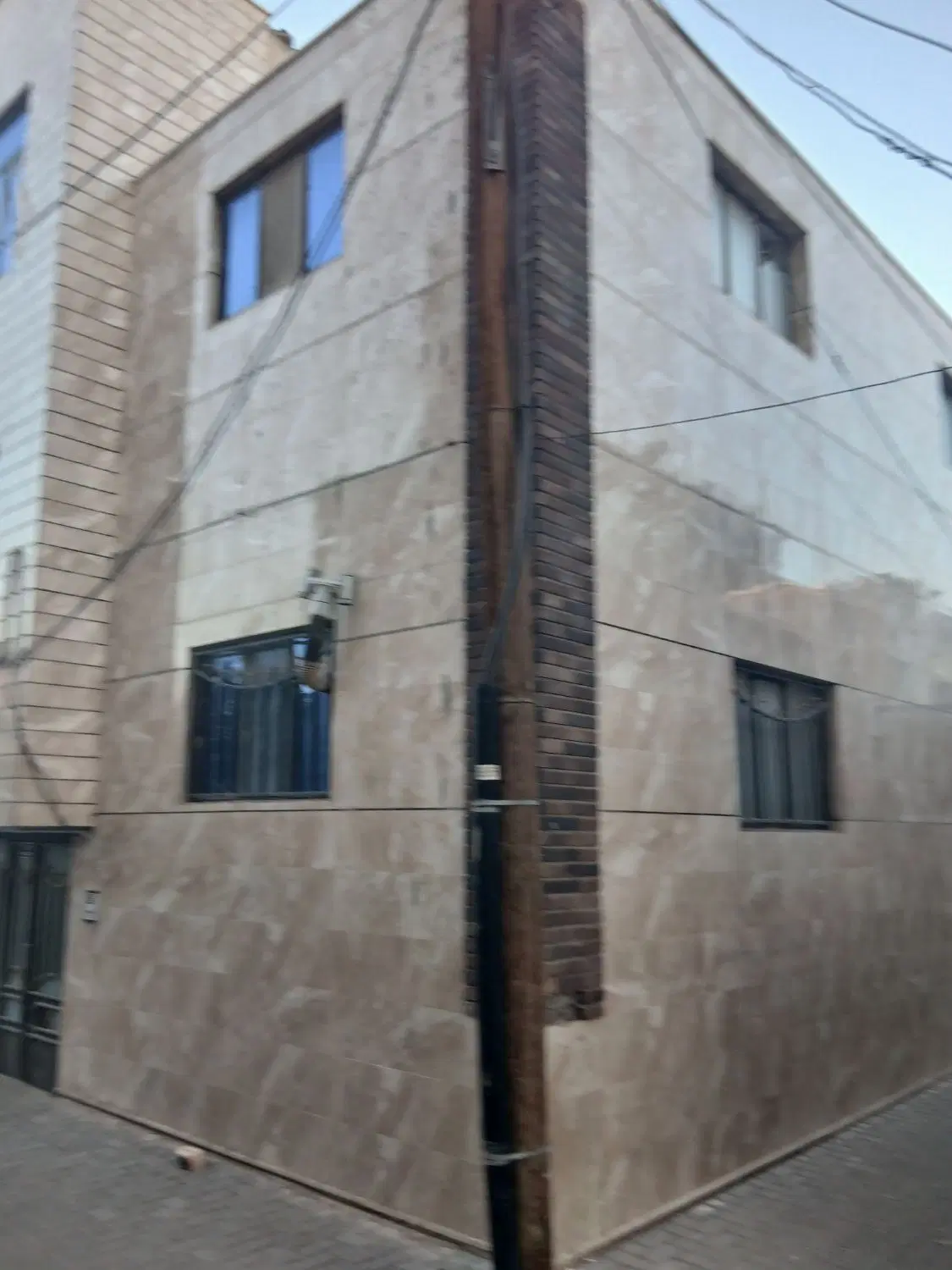 ملک حاشیه نظامی تجاری ۱۰۰متر