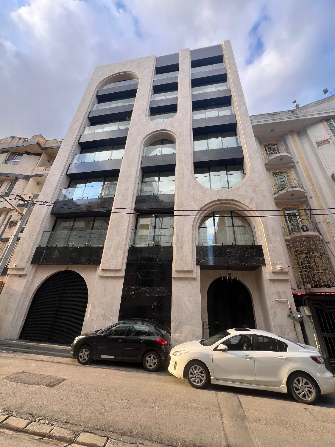 اپارتمان ۲۰۵ متری خیابان پیروزی