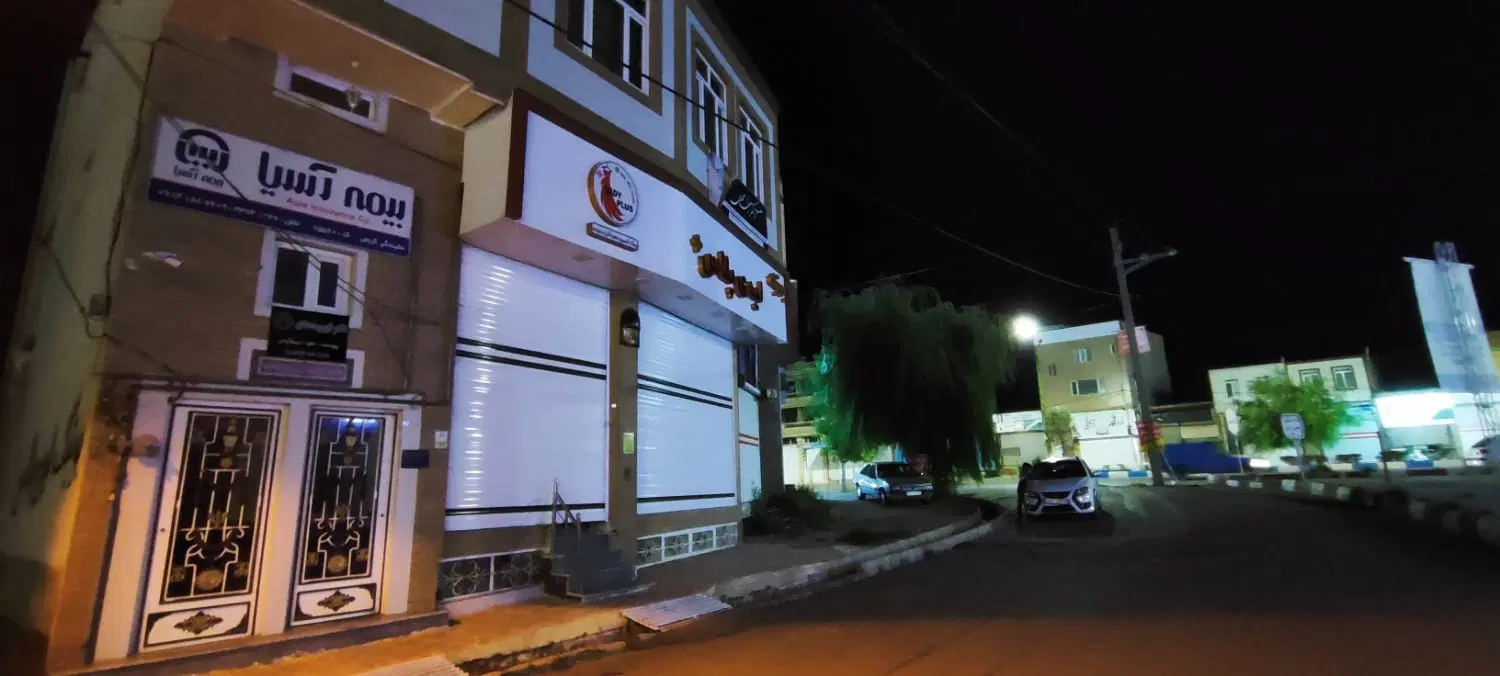 مغازه دو دهنه در نوشین شهر