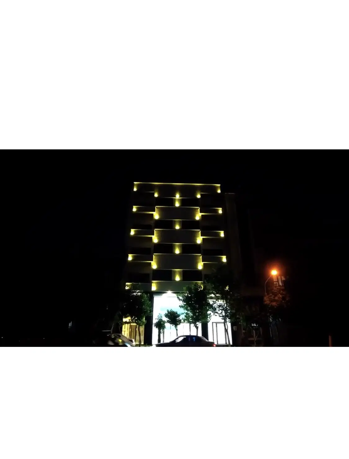 ۱۴۵ متر ۳ خواب پیش فروش غرب بلوار