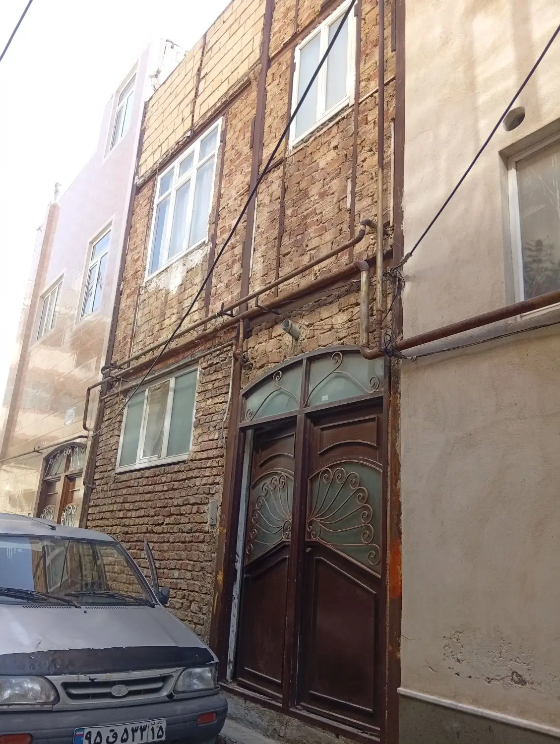 خانه دو طبقه در کرکج