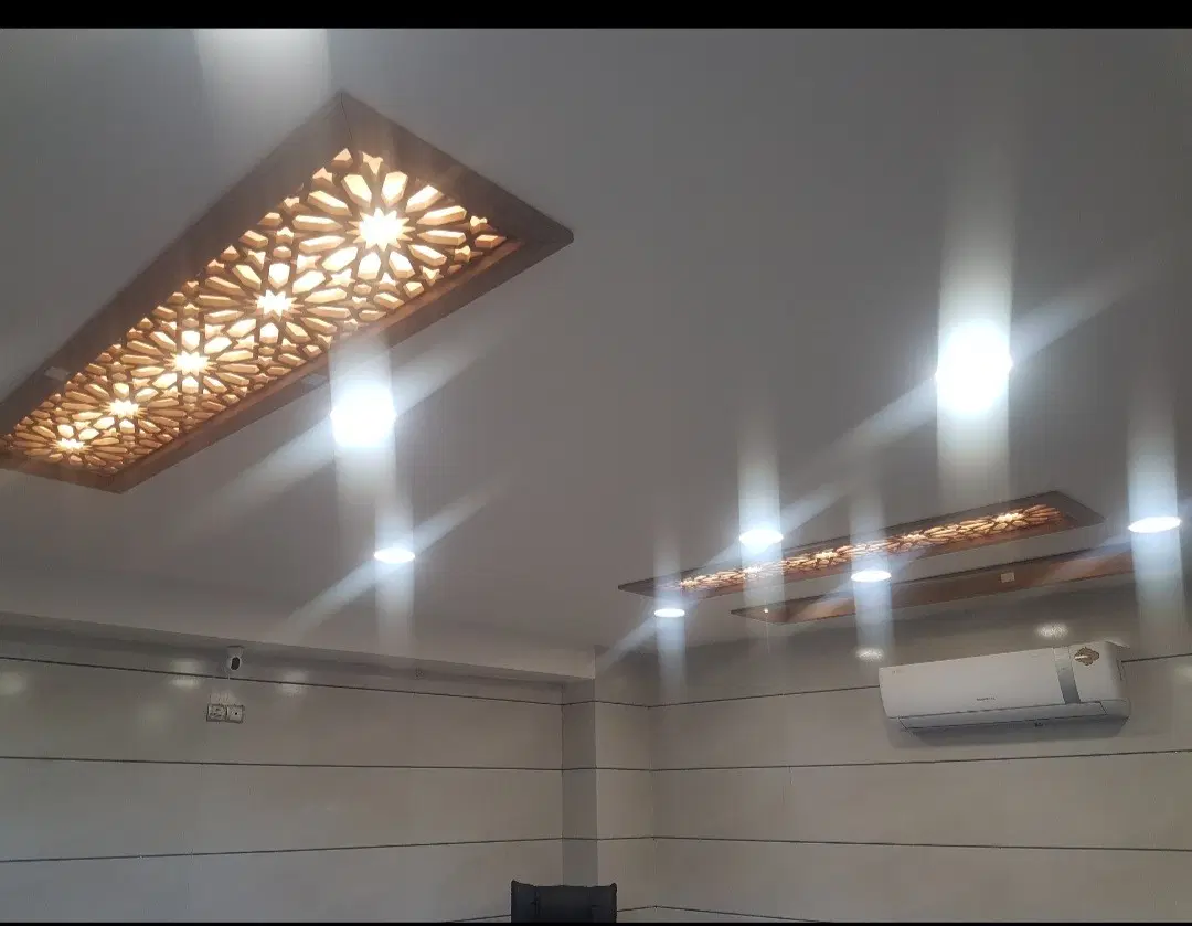 ۵۰ متر تجاری بر علامه جعفری با کلیه امکانات