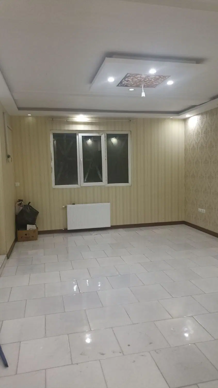 اجاره واحد ۸۵متری با پارکینگ و انباری