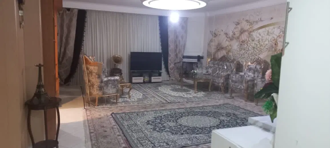 واحد آپارتمان ۱۰۵متر اوایل هنرستان