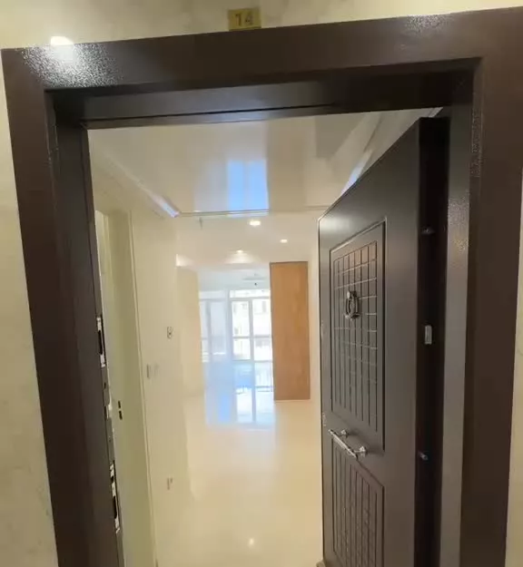 ۵۰متر و ۷۰ متر نوساز _ مجلل و  افتابگیر