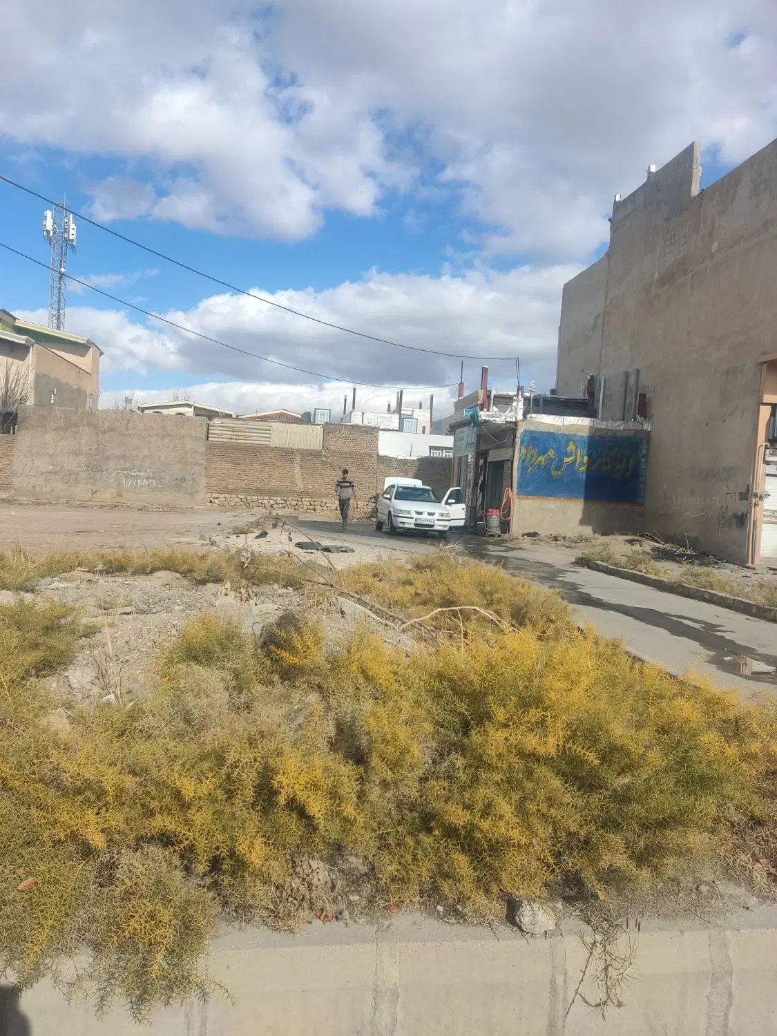 زمین تجاری ۱۲ متری