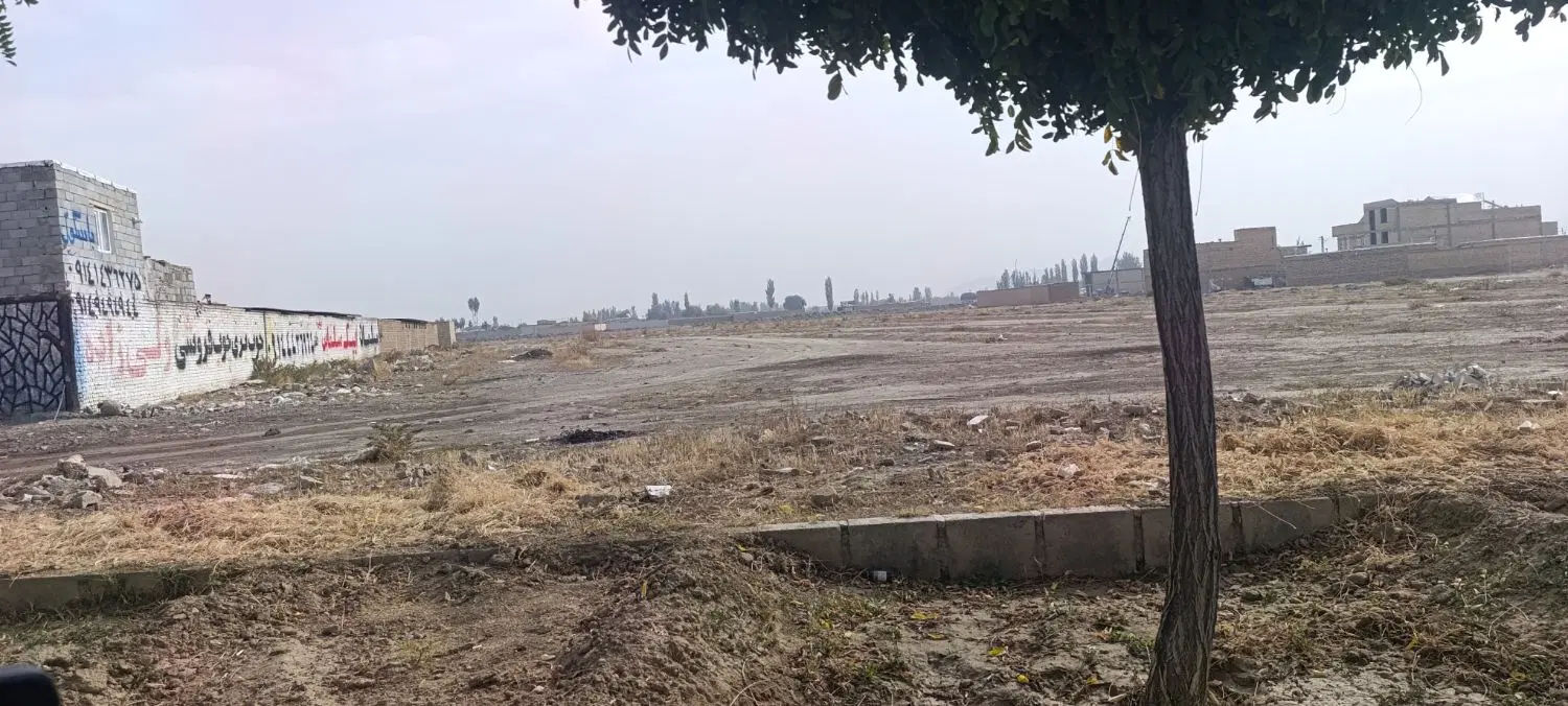 زمین مسکونی  کوی هنر کار داخل ساخت و ساز و محدوده