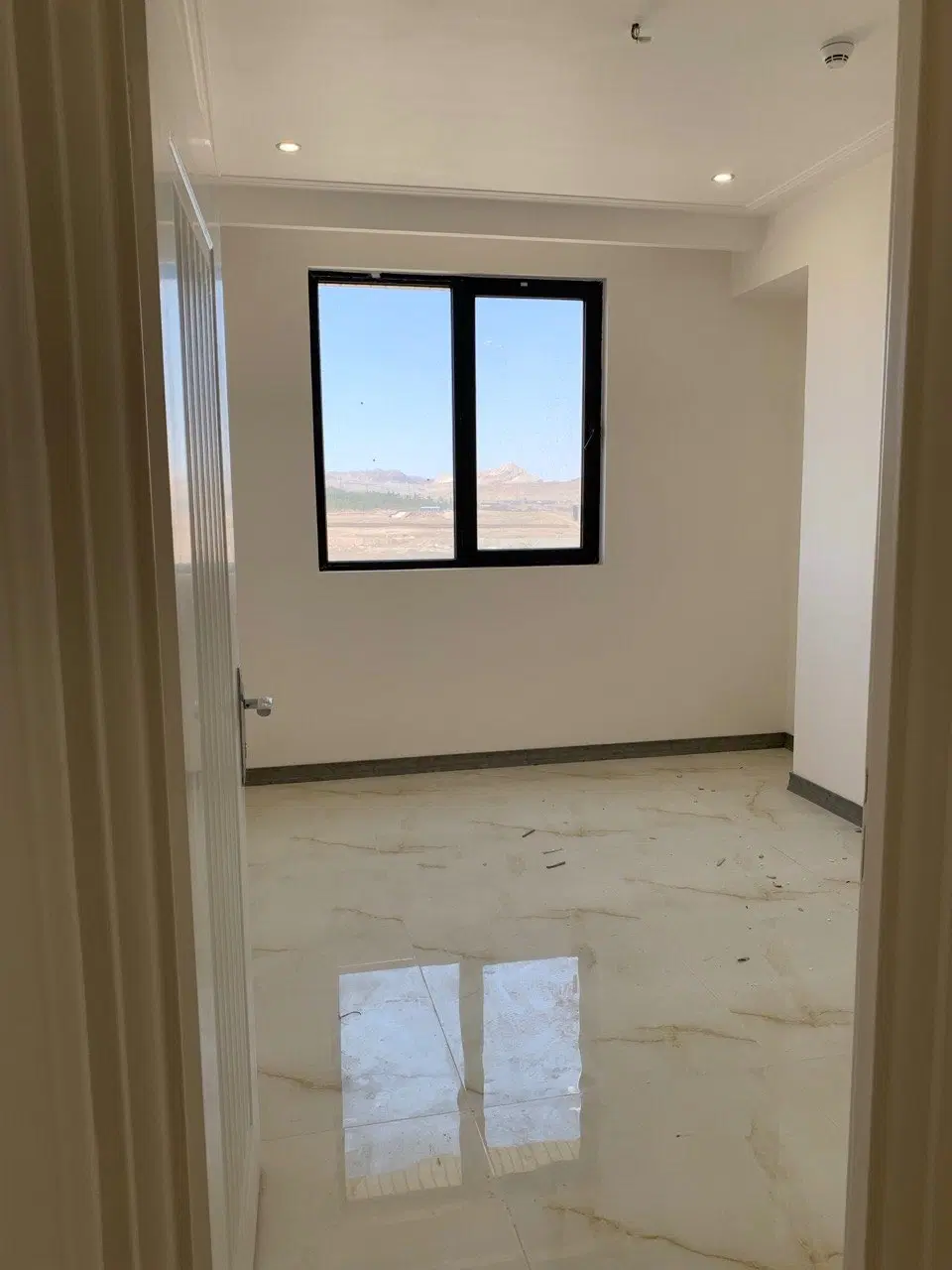 فروش ۱۴۰ متری _ شخصی ساز _ زعفرانیه