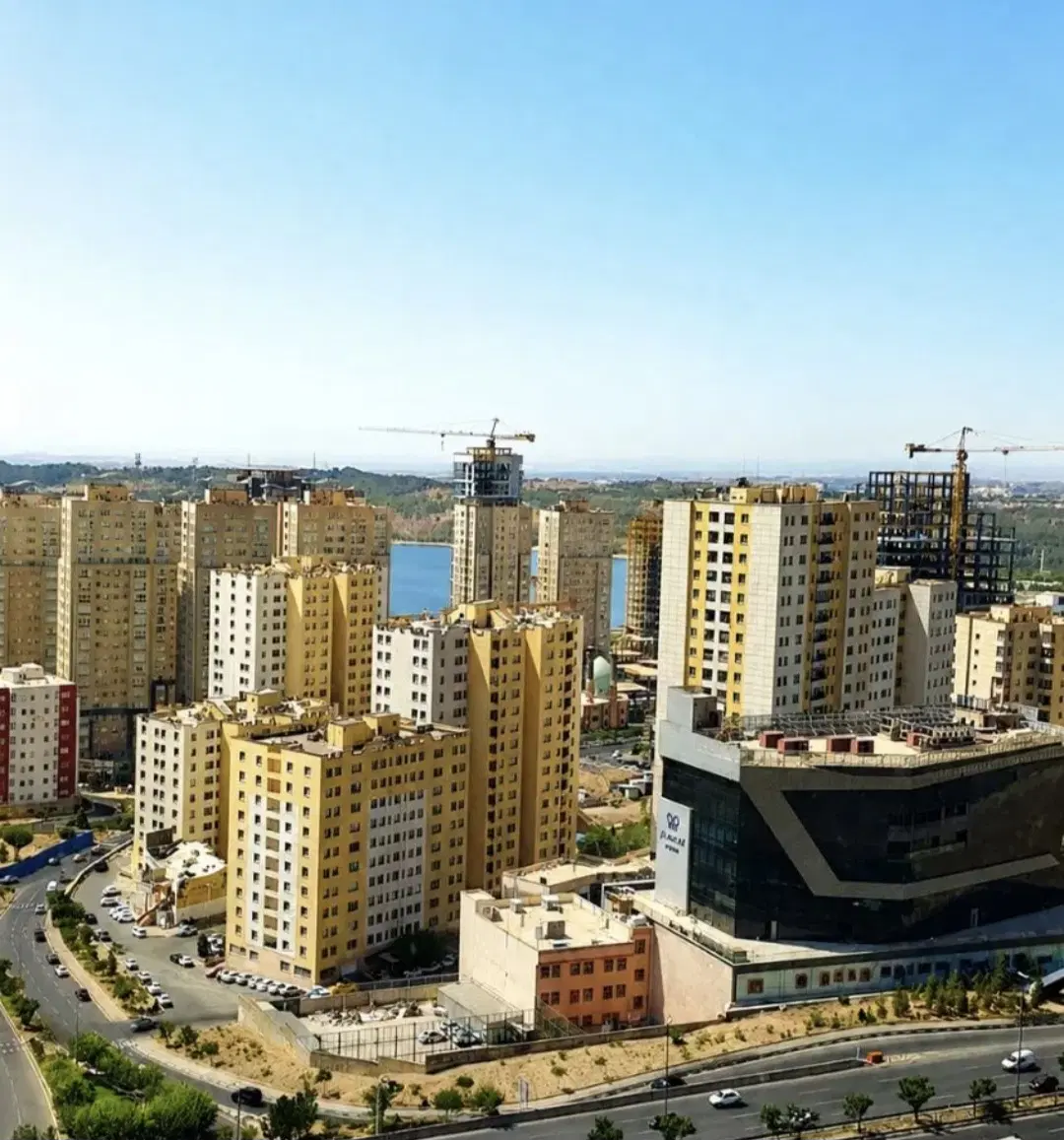۱۳۵متر ۳خوابه برج خیام میدان ساحل