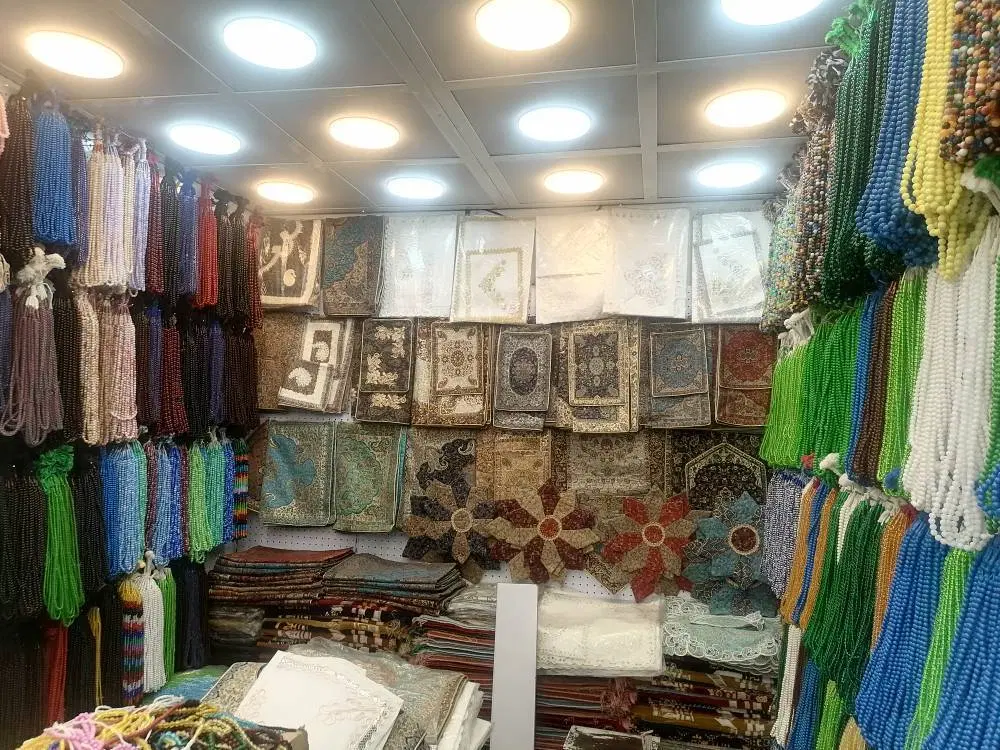 مغازه فروشی. سه راه احمدی روبروی بازار طلا فروشها