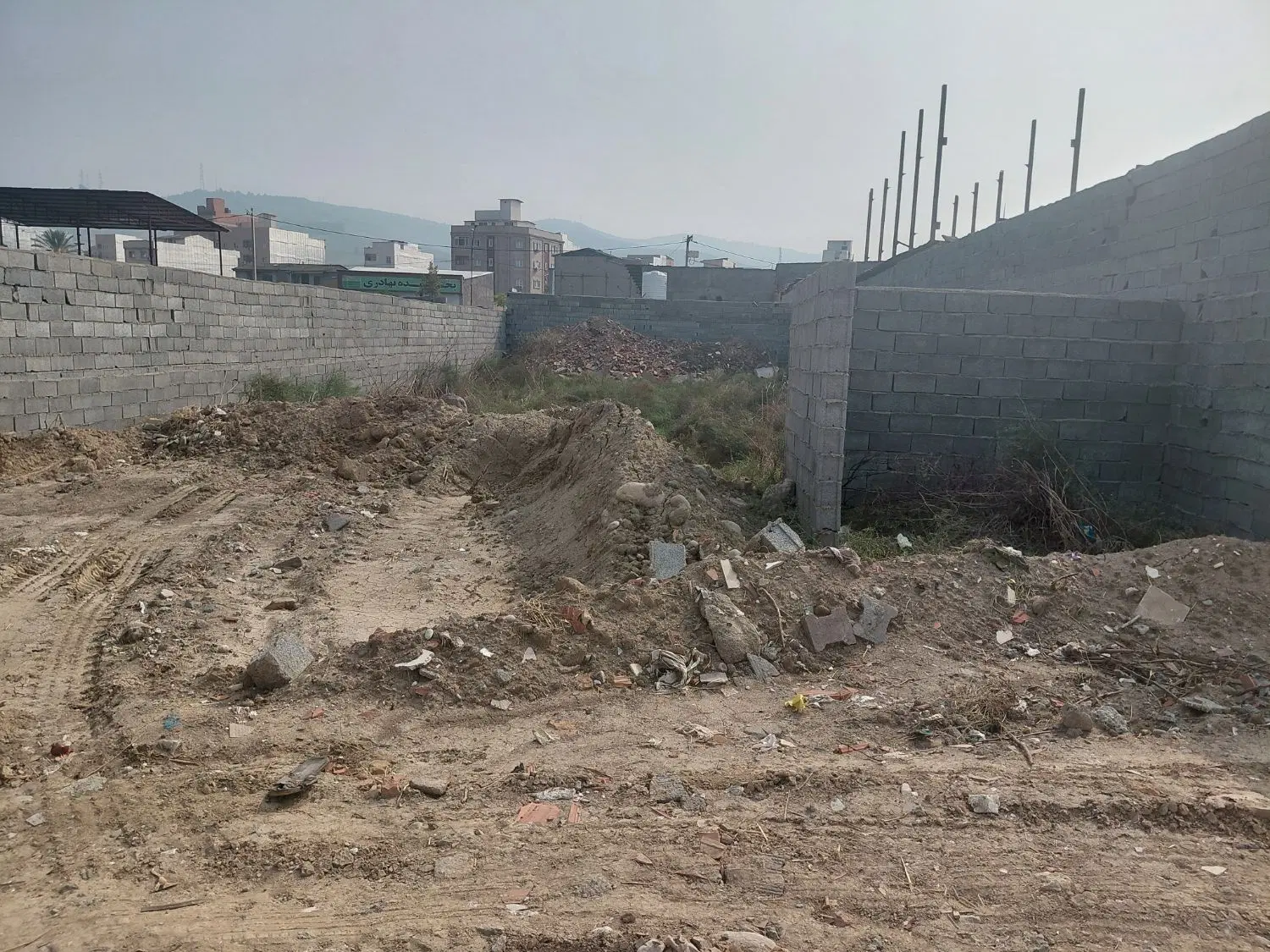زمین سنددار  ۷۳۰متر بین خلیج ۳ و۱