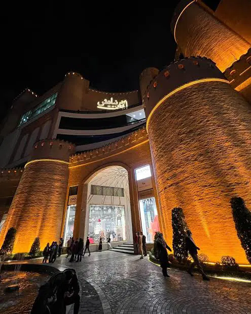 اجاره پارکینگ در پاساژ نیایش مال