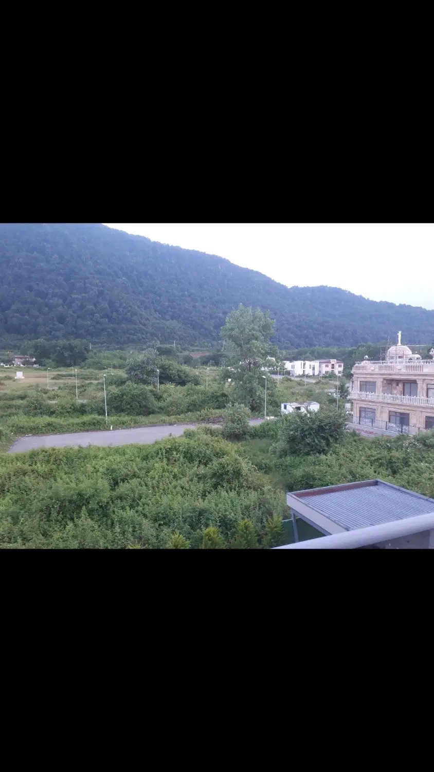 شهرک نمک آبرود ۳۹۰ متر زمین