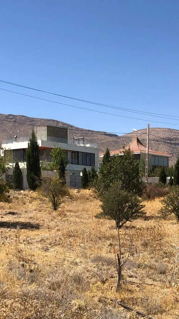 باغچه ملوسجان مجموعه طلاییه نیروی انتظامی