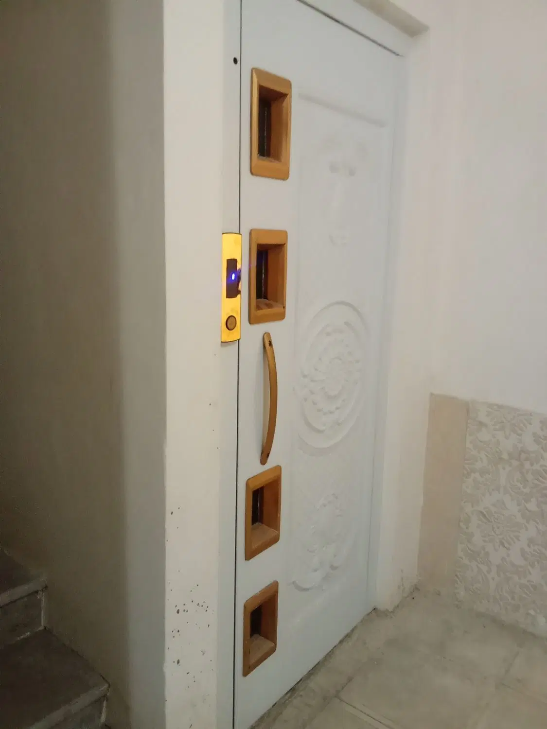 آپارتمان طبقه همکف 110متری