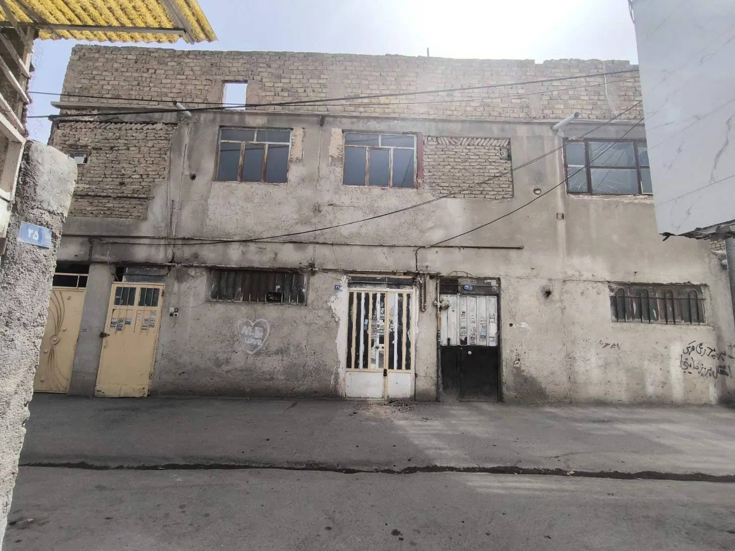 ملک ویلایی 2 طبقه 230 متر