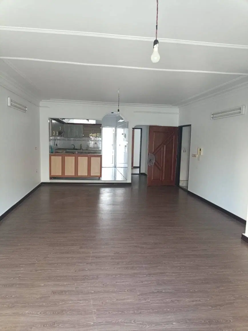 فروش آپارتمان ۳ طبقه خ بابل اخوان