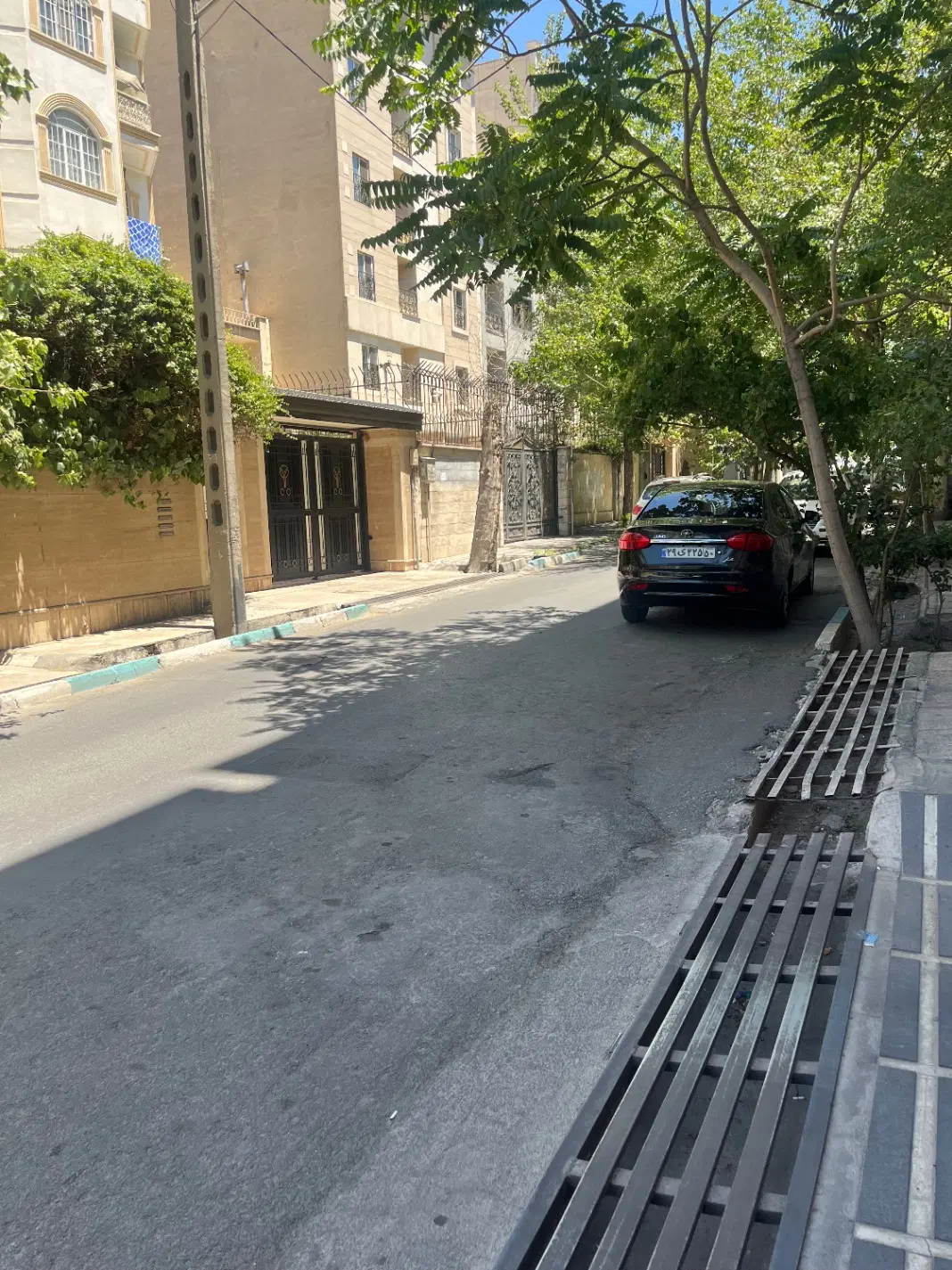 ۸۷ متر ۲ خواب تکواحد فول بازسازی با پارکینگ