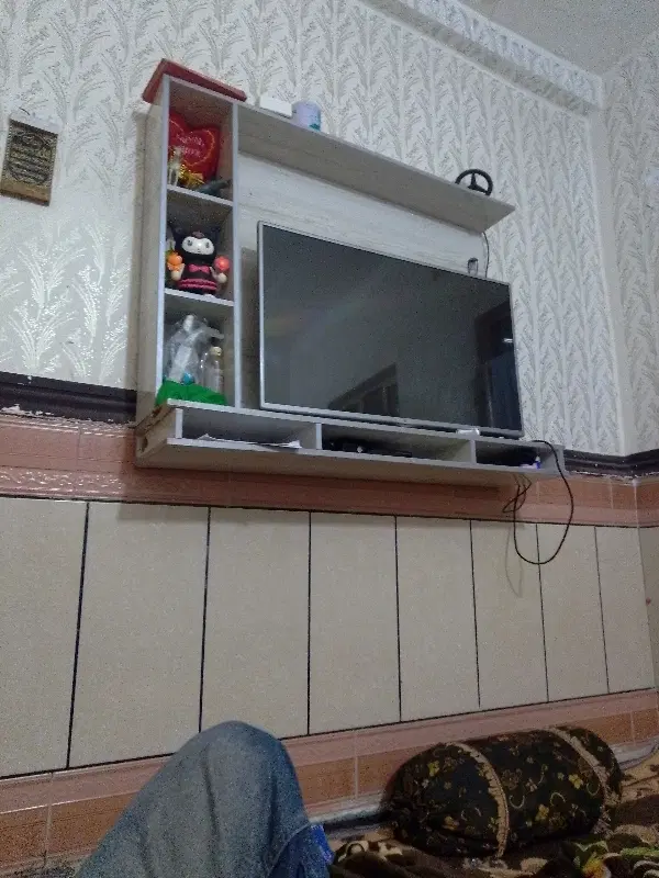 سلام دوستان